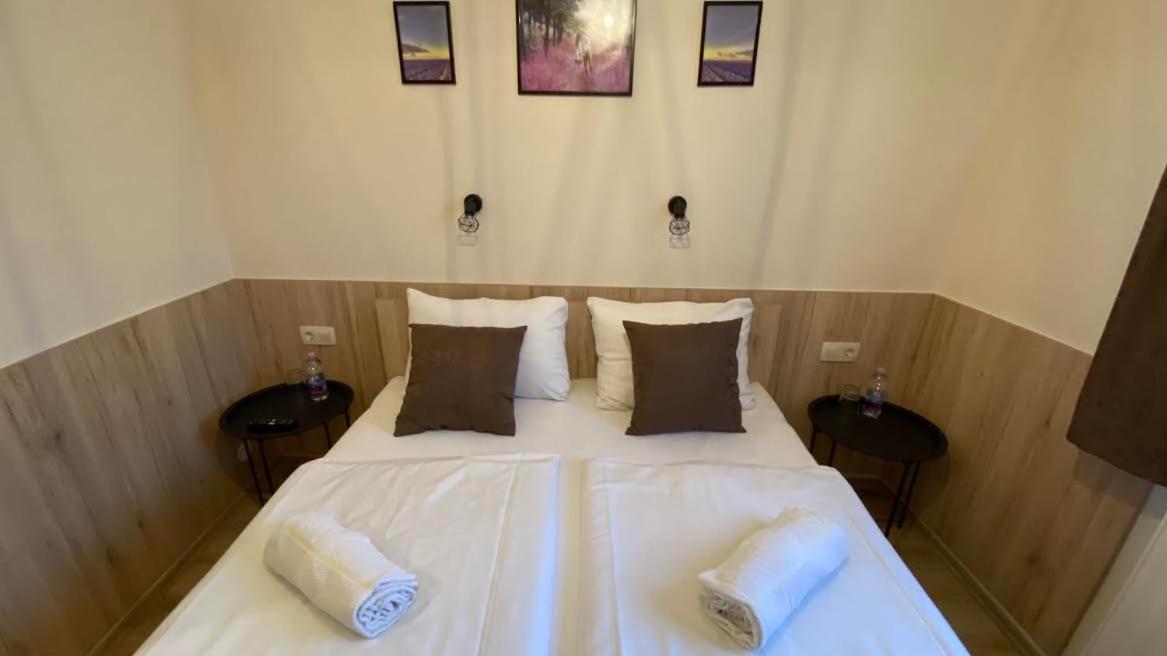 Levendula Vendeghaz Hotell Győr Eksteriør bilde