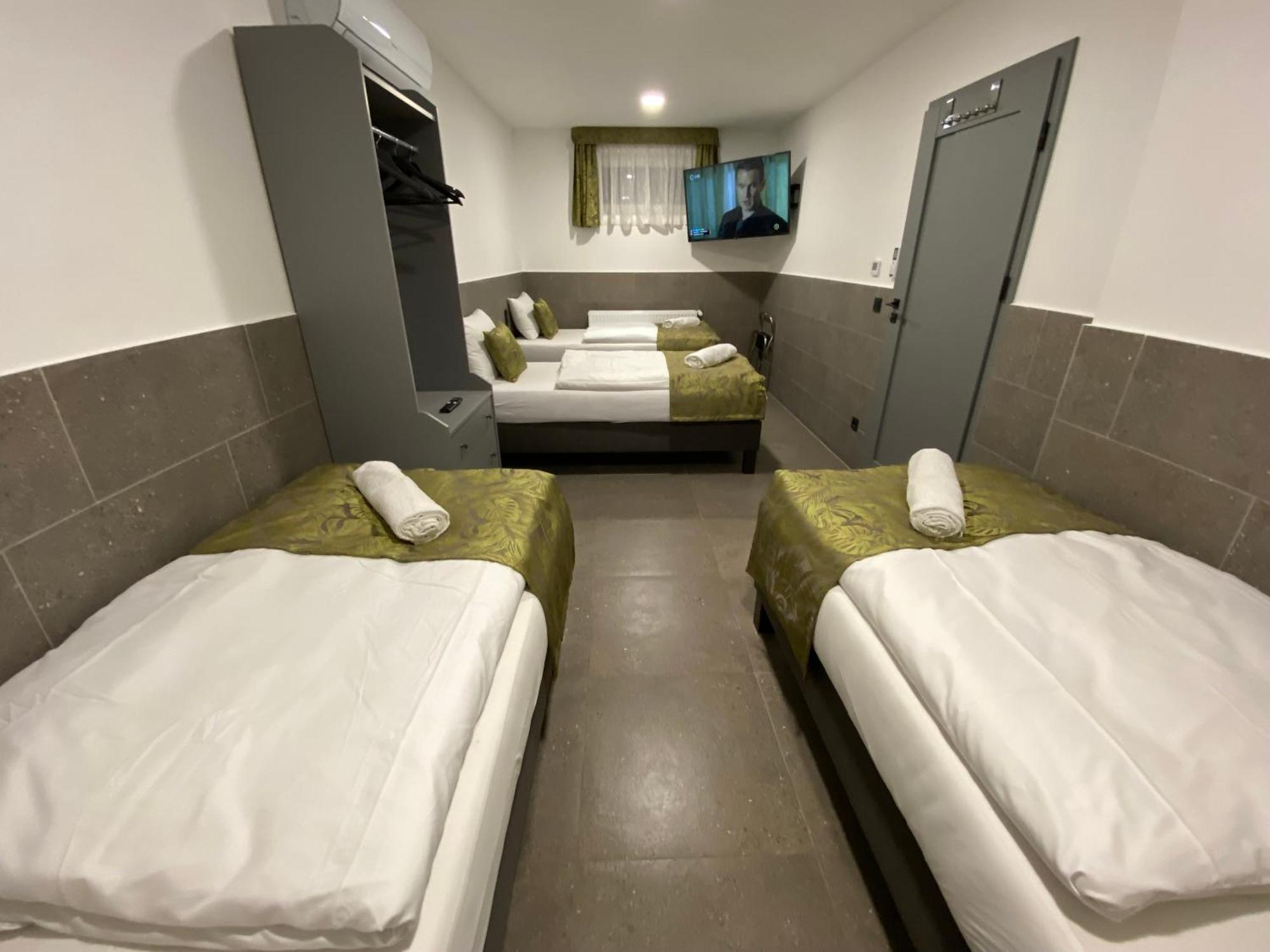 Levendula Vendeghaz Hotell Győr Eksteriør bilde
